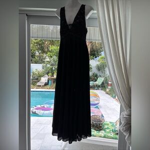 Vintage Saramal Lingerie Nightgown Long L Black V Lacy Nylon Boudoir Union Made